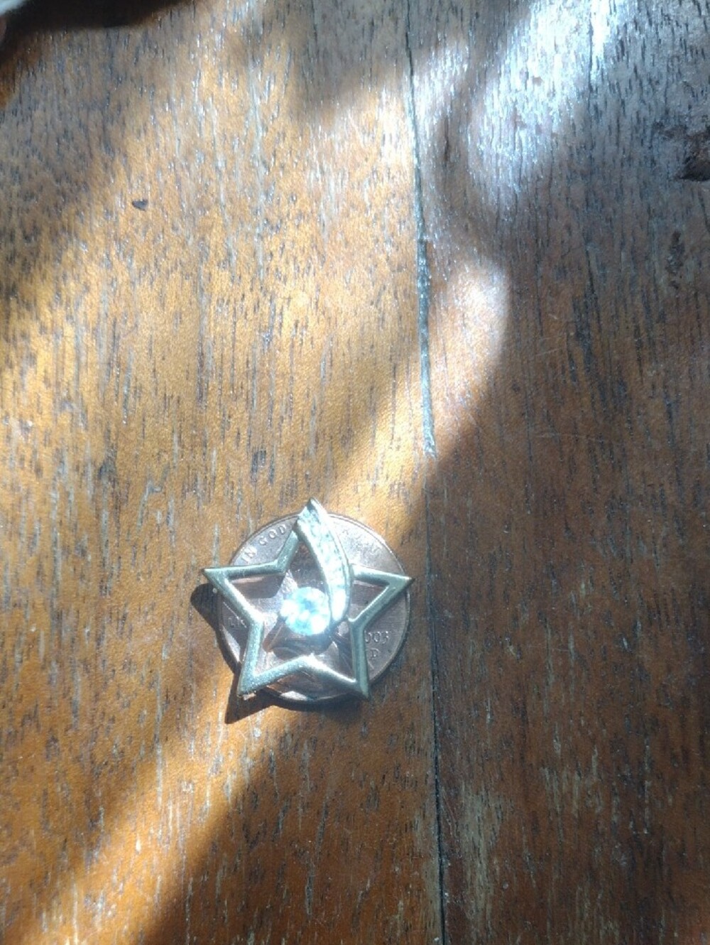10K Yellow Gold Aquamarine And Diamonds Star Pendant - Picture 6 of 12